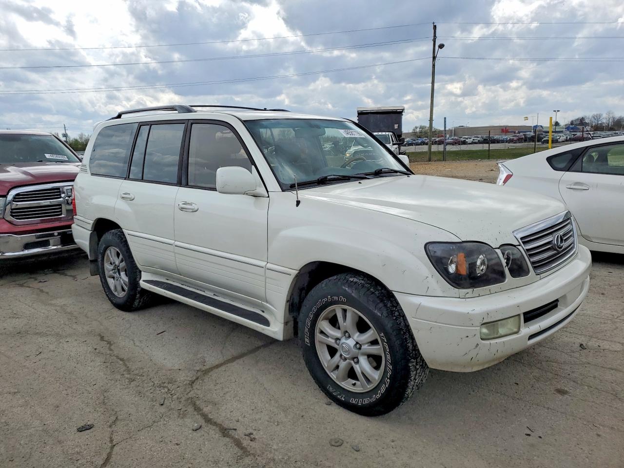 2003 LEXUS LX 470 BASE VIN JTJHT00WX33530491 photo 4