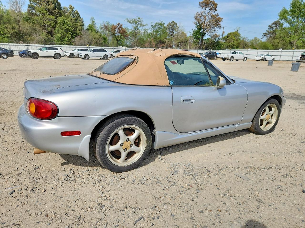 2000 Mazda Mx5 VIN JM1NB3538Y0146484 photo 3