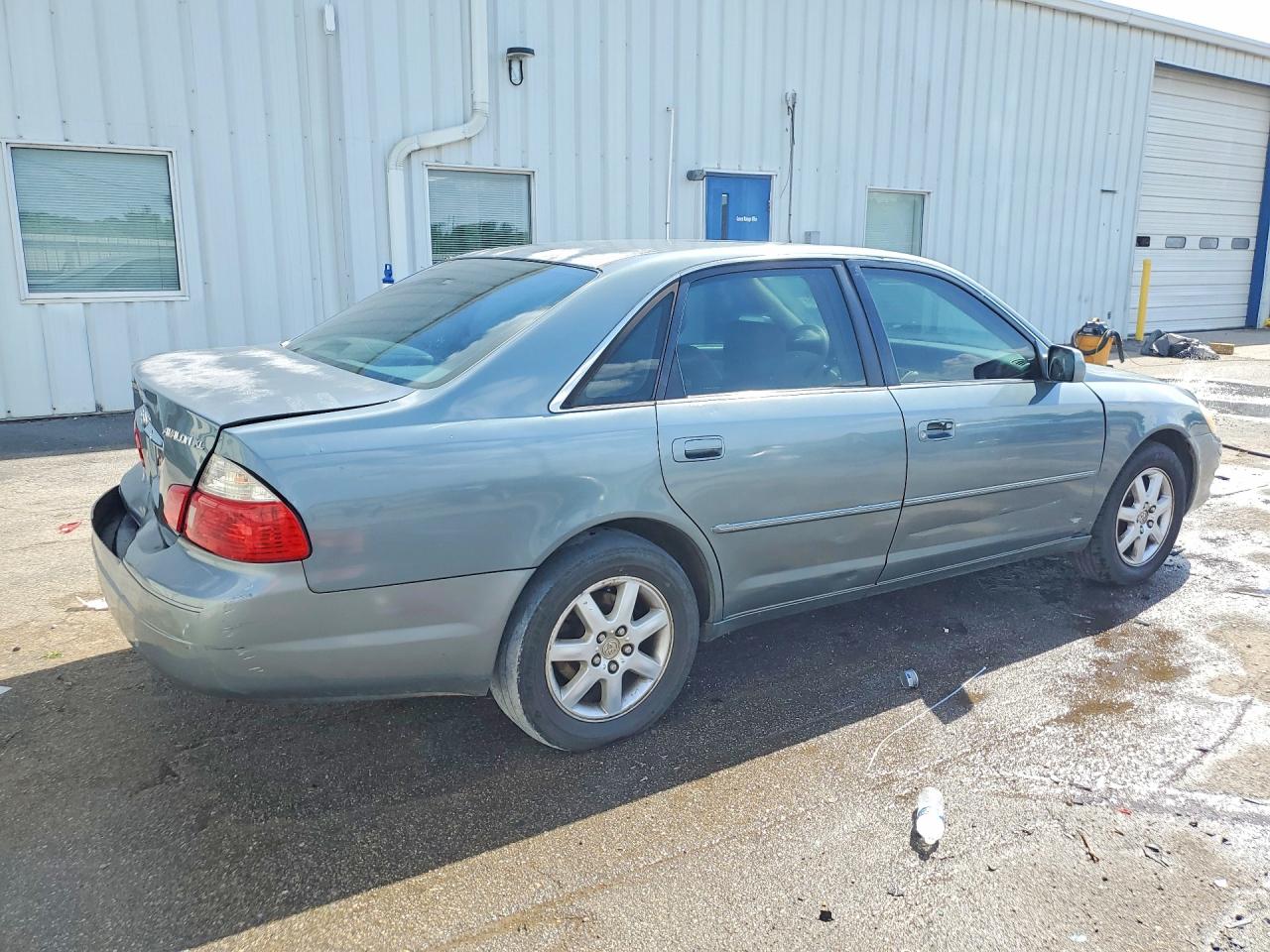 2004 TOYOTA Avalon VIN 4T1BF28B34U380731 photo 3