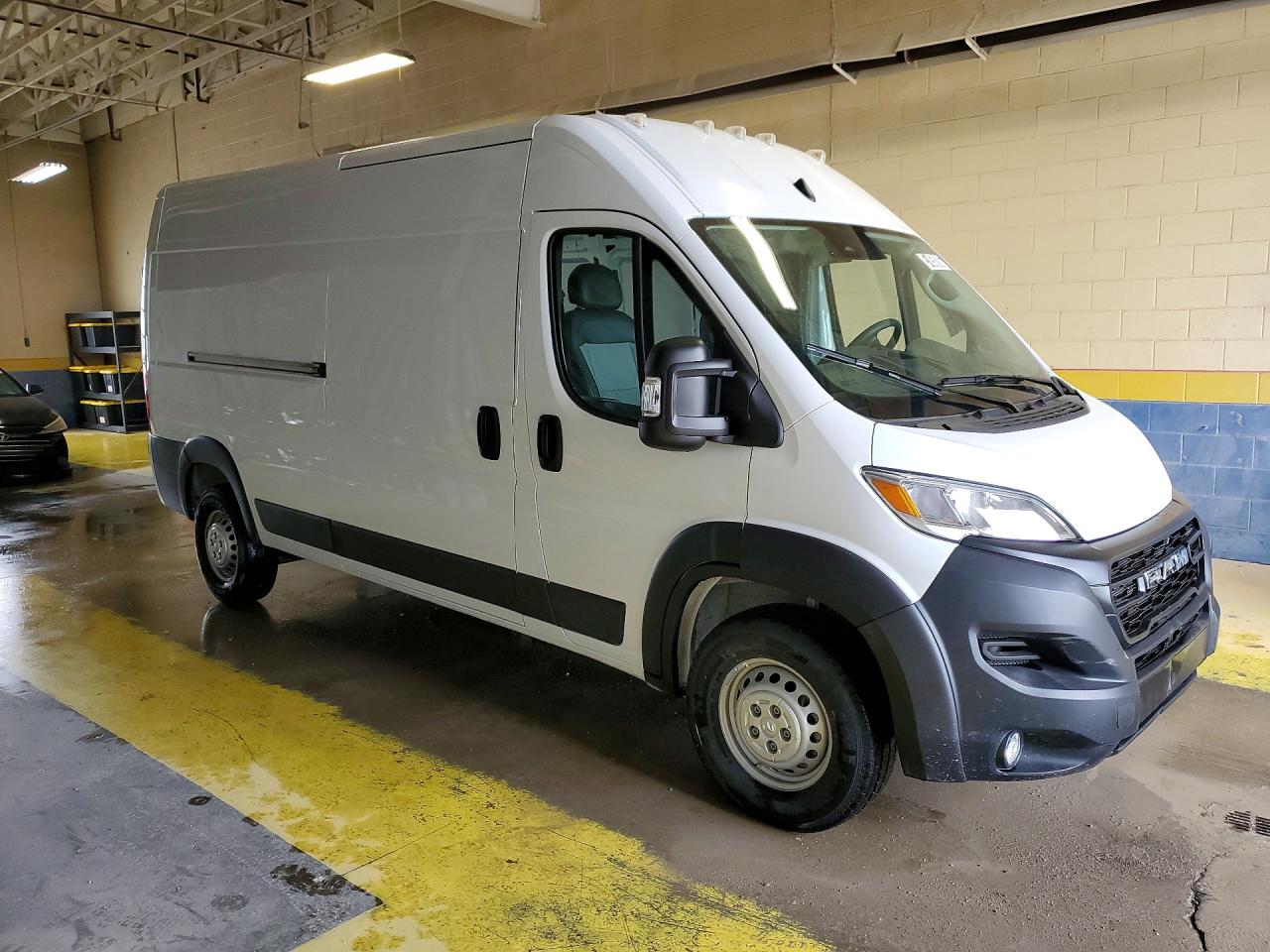 2026 Ram Promaster VIN 3C6LRVDG7TE152142 photo 4
