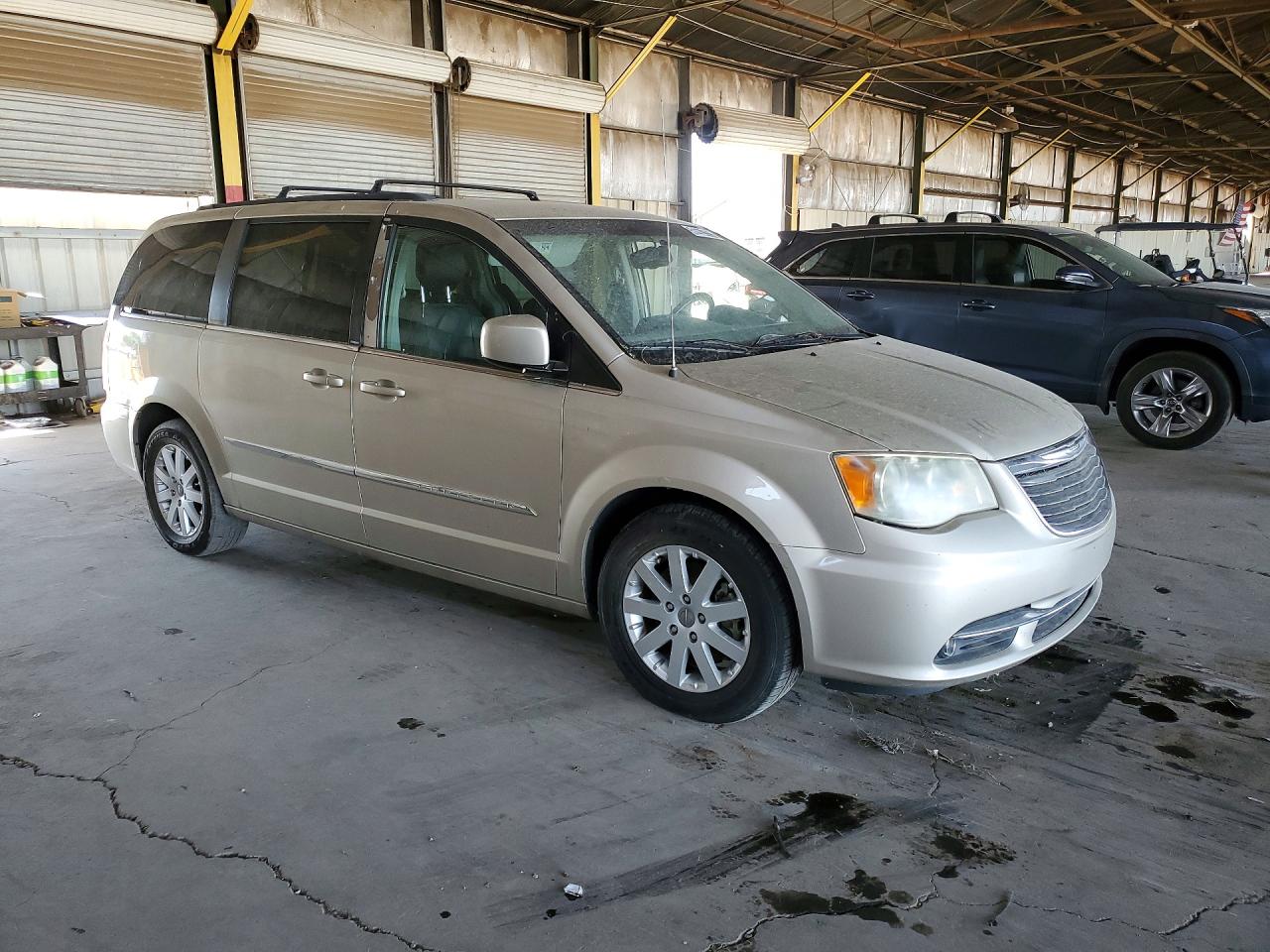 2013 Chrysler Minivan VIN 2C4RC1BG3DR715302 photo 4