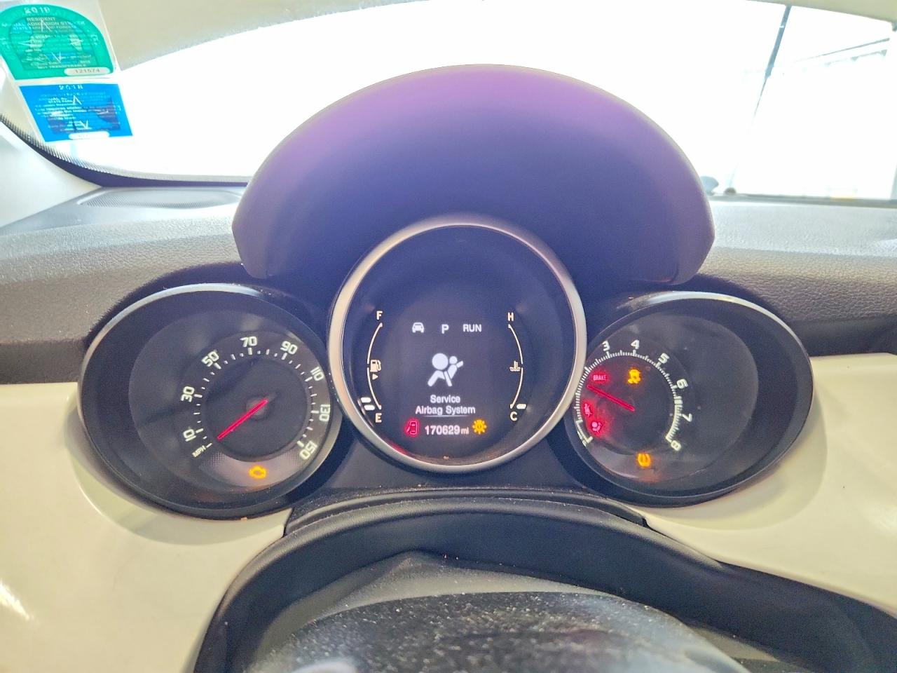 2016 Fiat 500 VIN ZFBCFYBT0GP331863 photo 9
