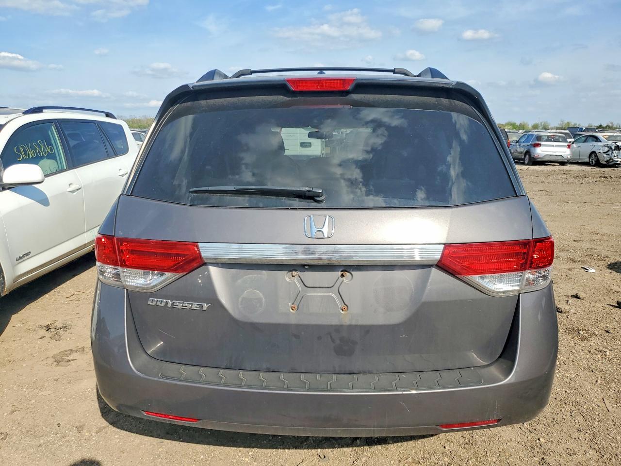 2016 Honda All models VIN 5FNRL5H65GB052885 photo 6