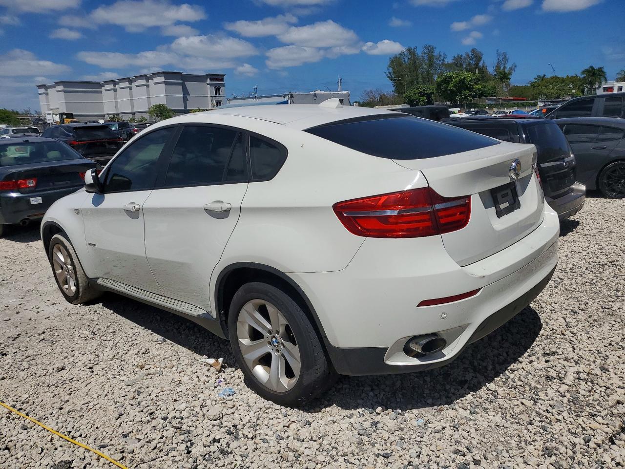 2014 BMW X6 VIN 5UXFG2C58E0H09650 photo 2