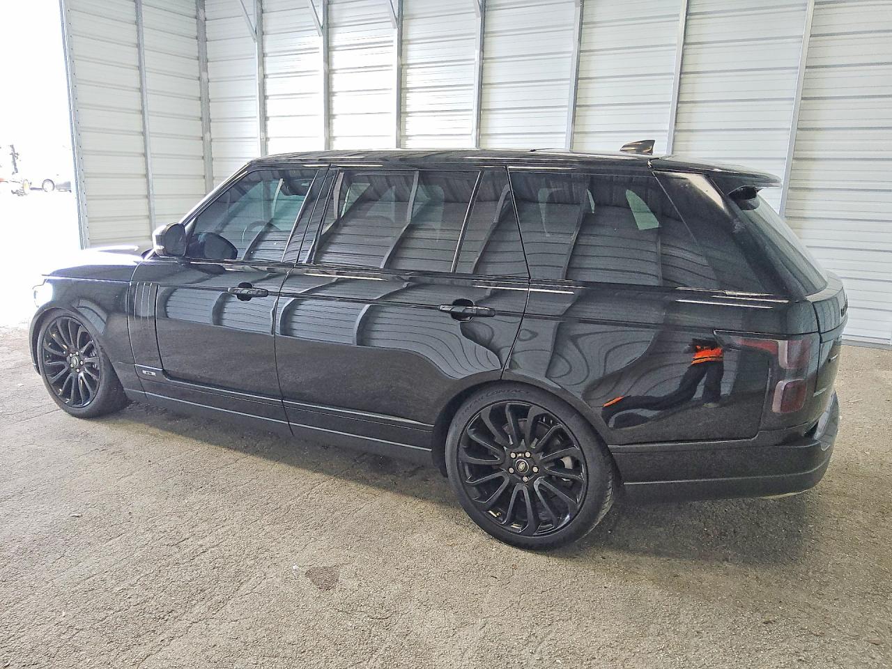 2018 Land Rangerover VIN SALGS5RE6JA381877 photo 2