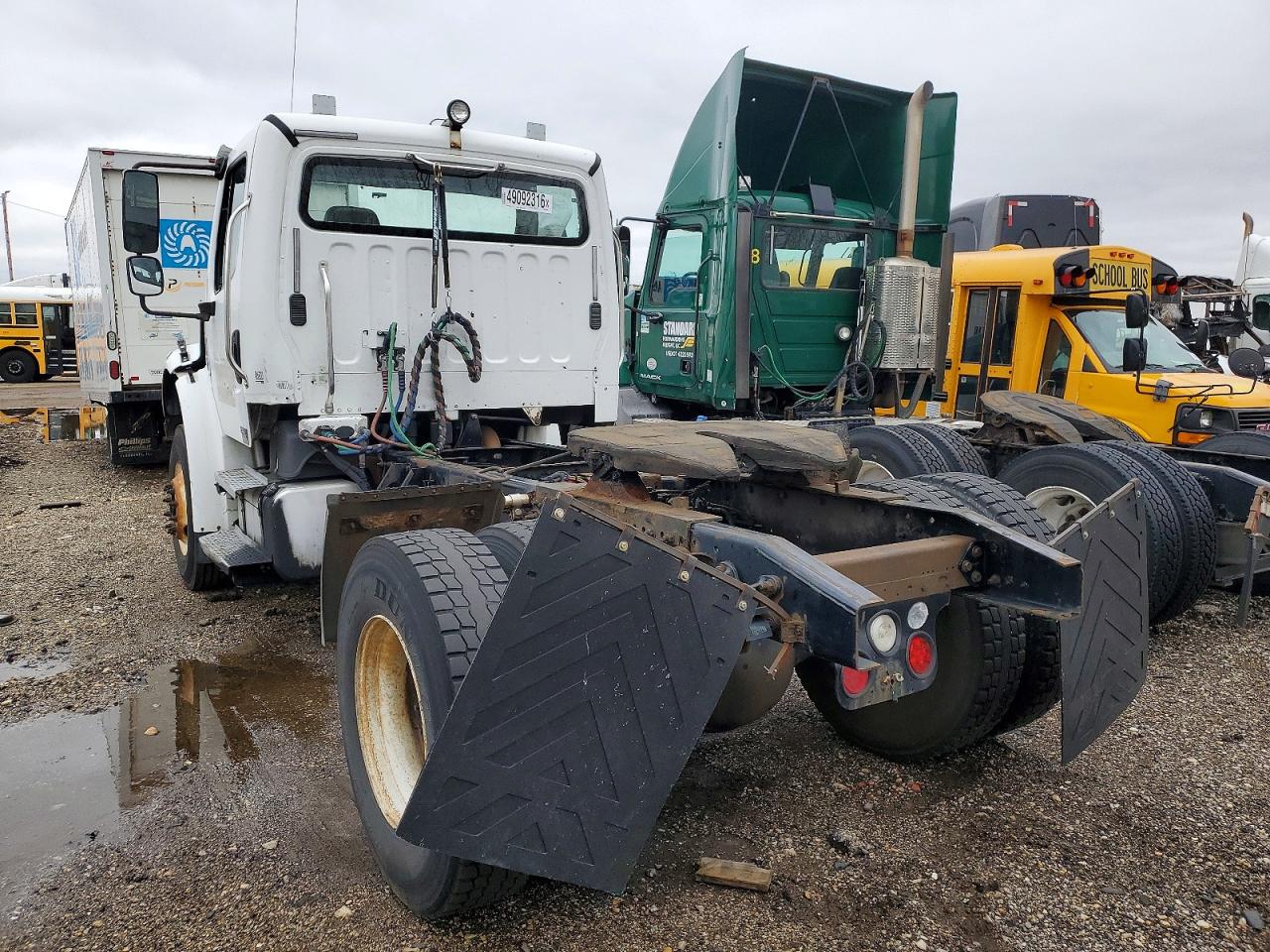 2009 FREIGHTLINER All other VIN 1FUBCXBS59HAC5845 photo 3