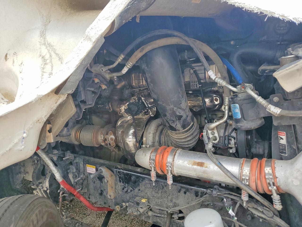 2025 FREIGHTLINER All other VIN 3AKJHHDR8SSVY3419 photo 9