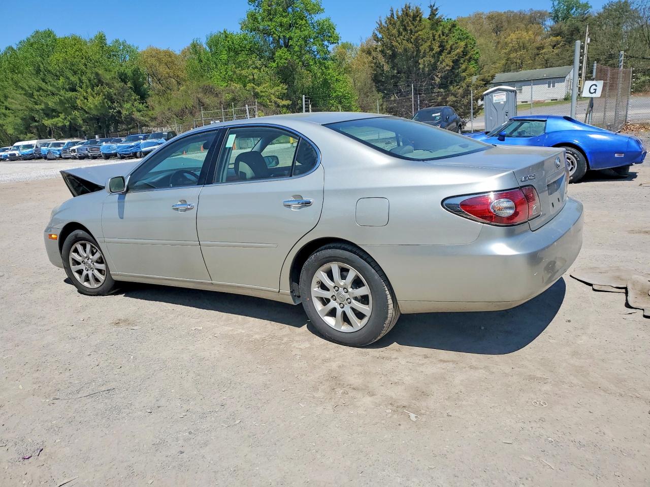 2004 Lexus Es330 VIN JTHBA30G940002855 photo 2