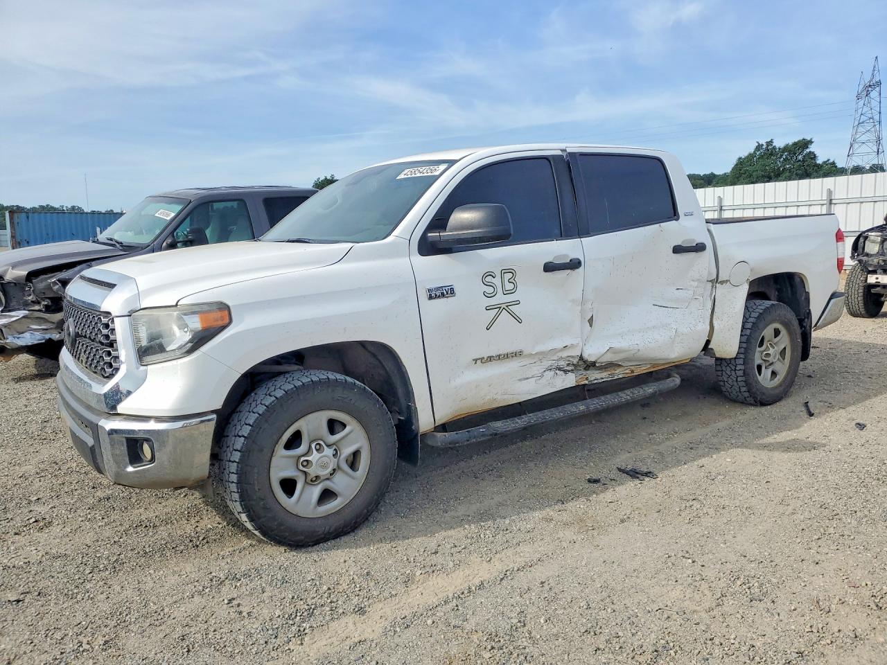 2020 TOYOTA Tundra VIN 5TFDY5F17LX915527 photo 1
