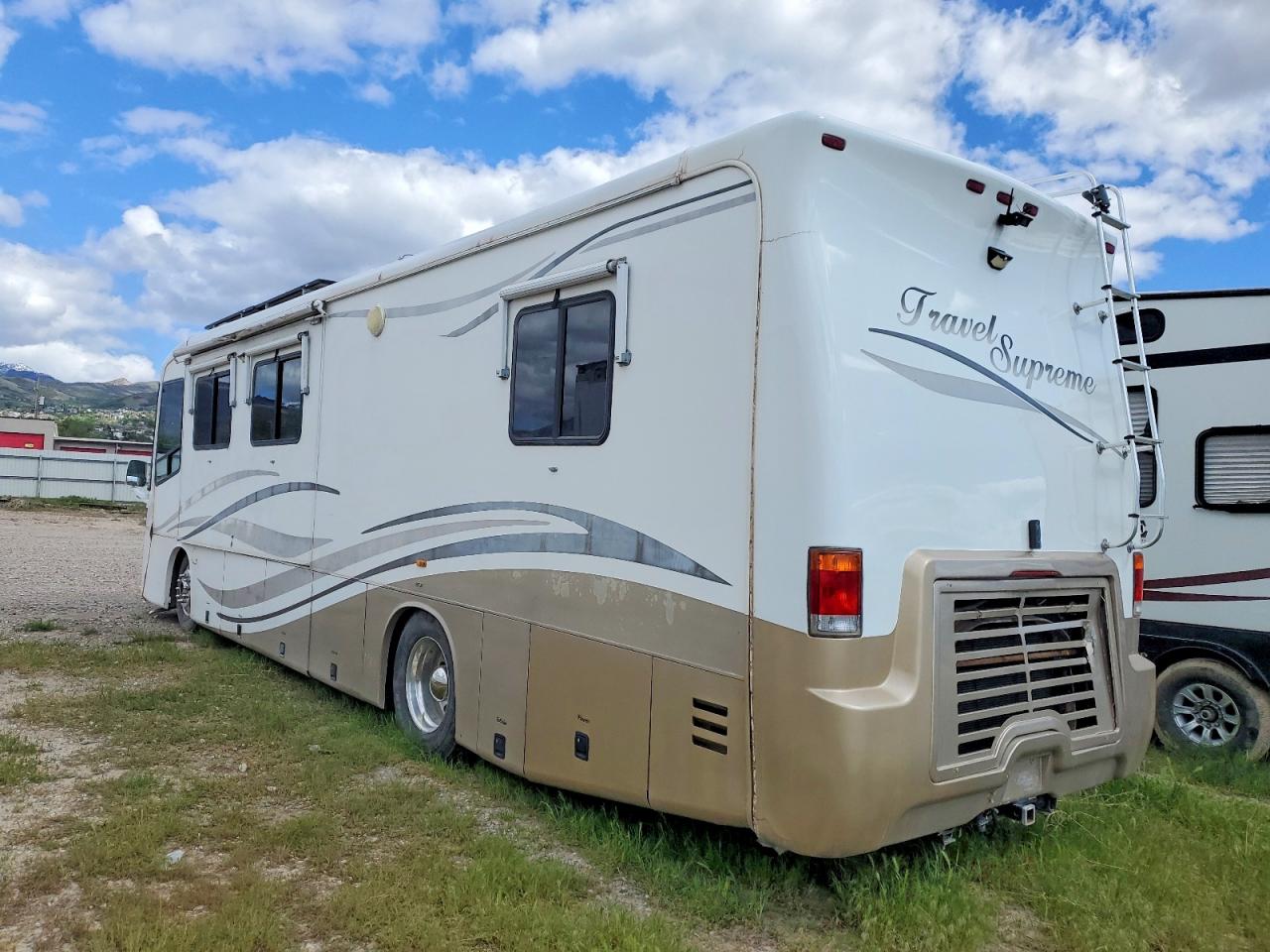 2001 SPARTAN All models VIN 4VZDK22991C036366 photo 3