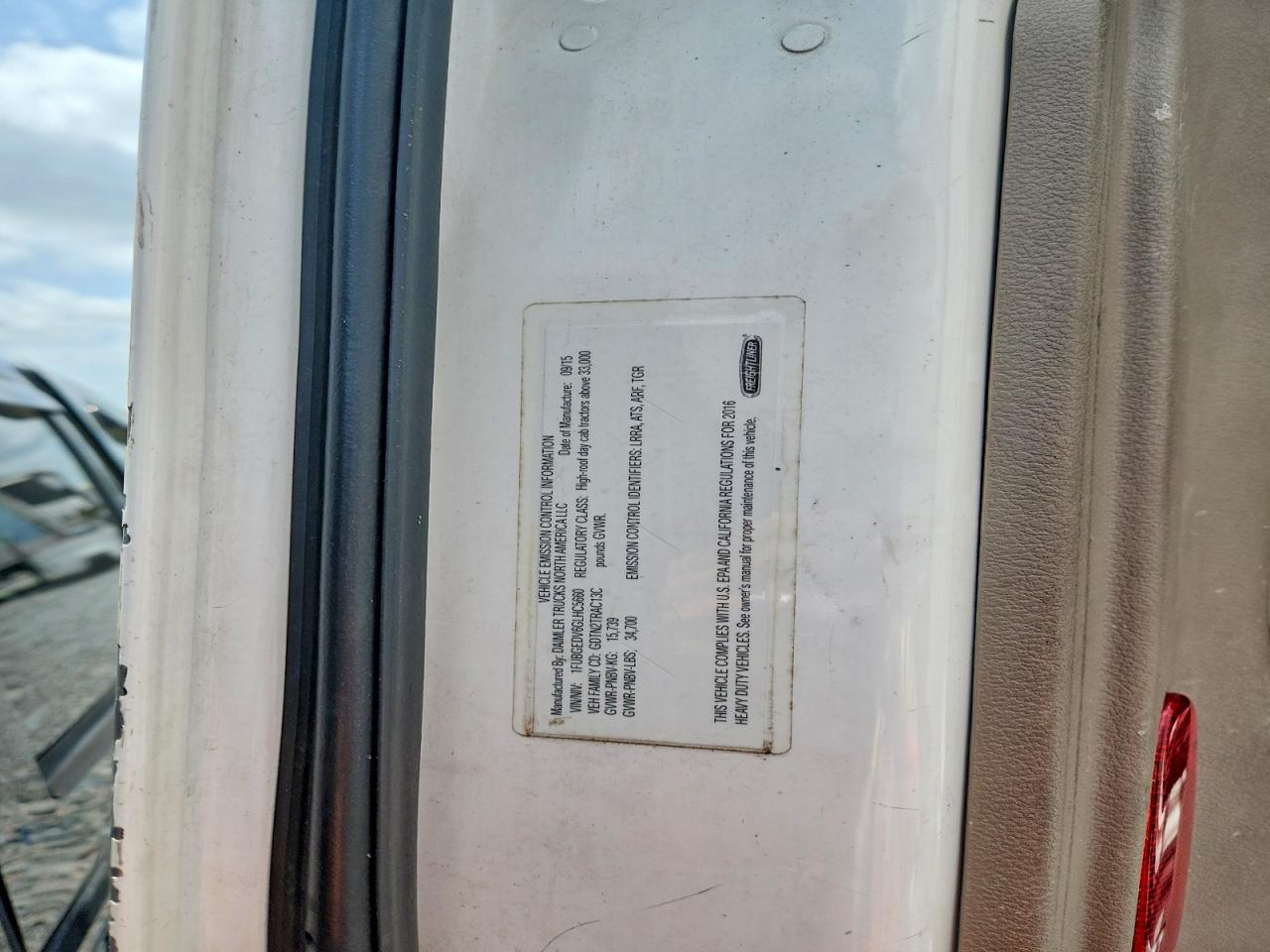 2016 FREIGHTLINER All other VIN 1FUBGEDV6GLHC5660 photo 10
