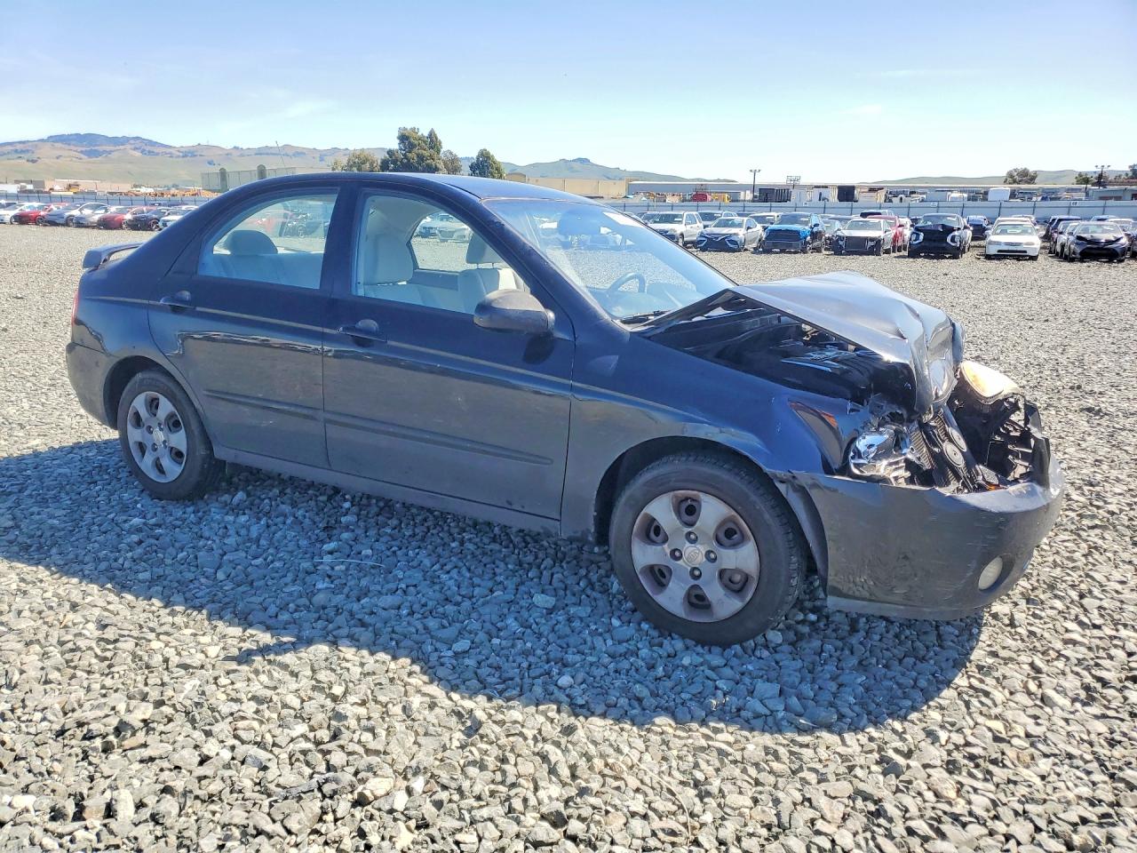 2005 Kia Spectra VIN KNAFE121255119103 photo 4