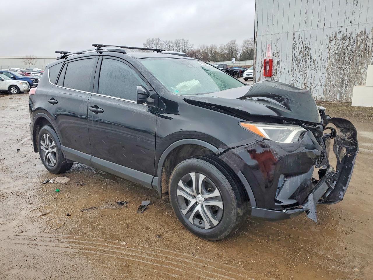 2017 Toyota Rav4 VIN 2T3BFREV2HW683732 photo 4