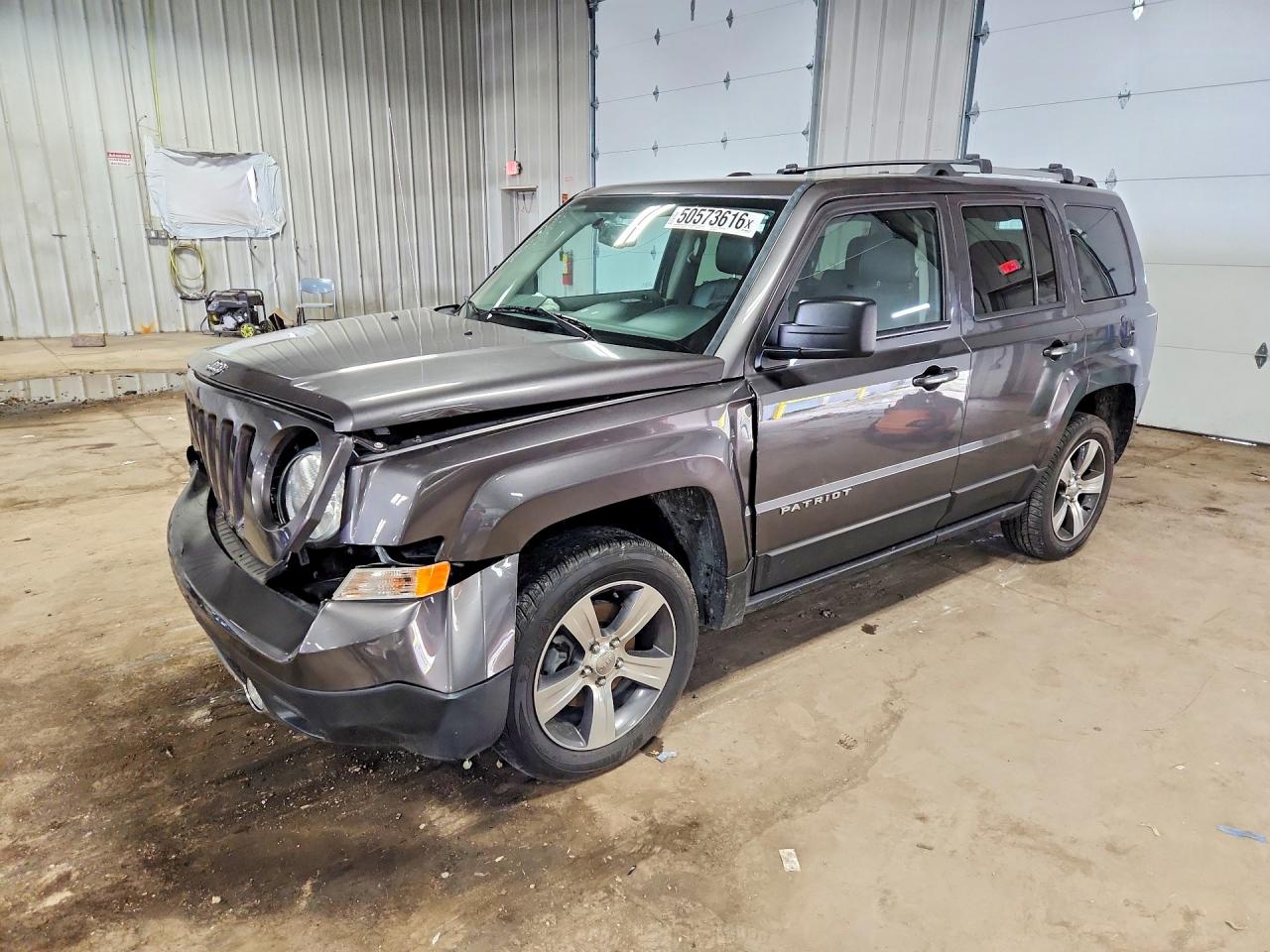 2016 Jeep Patriot VIN 1C4NJRFB3GD586101 photo 1
