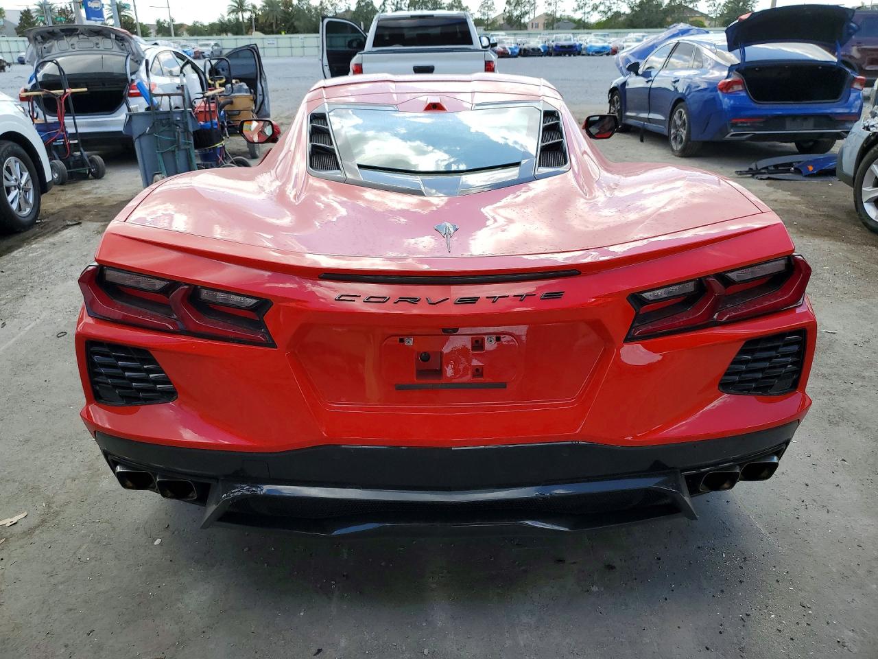 2021 Chevrolet Corvette VIN 1G1YB2D41M5120560 photo 6