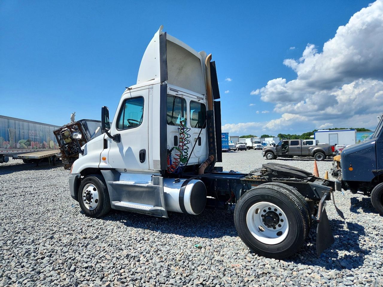 2016 FREIGHTLINER All other VIN 1FUBGEDV6GLHC5660 photo 3