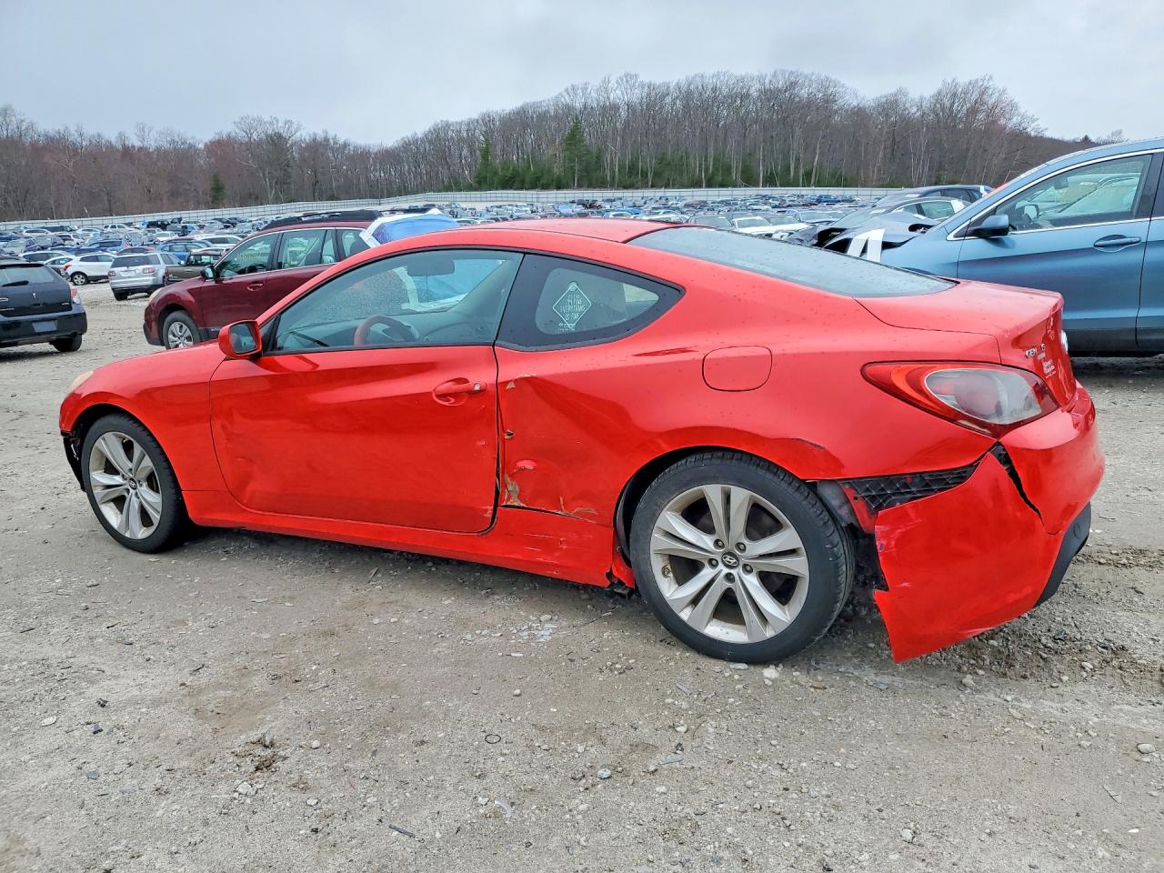 2011 Hyundai Genesis VIN KMHHT6KD9BU061450 photo 2