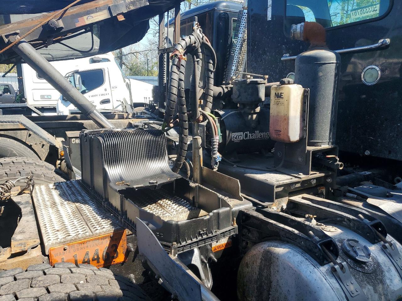 2017 PETERBILT All other VIN 1XPBDP9X8HD450746 photo 6