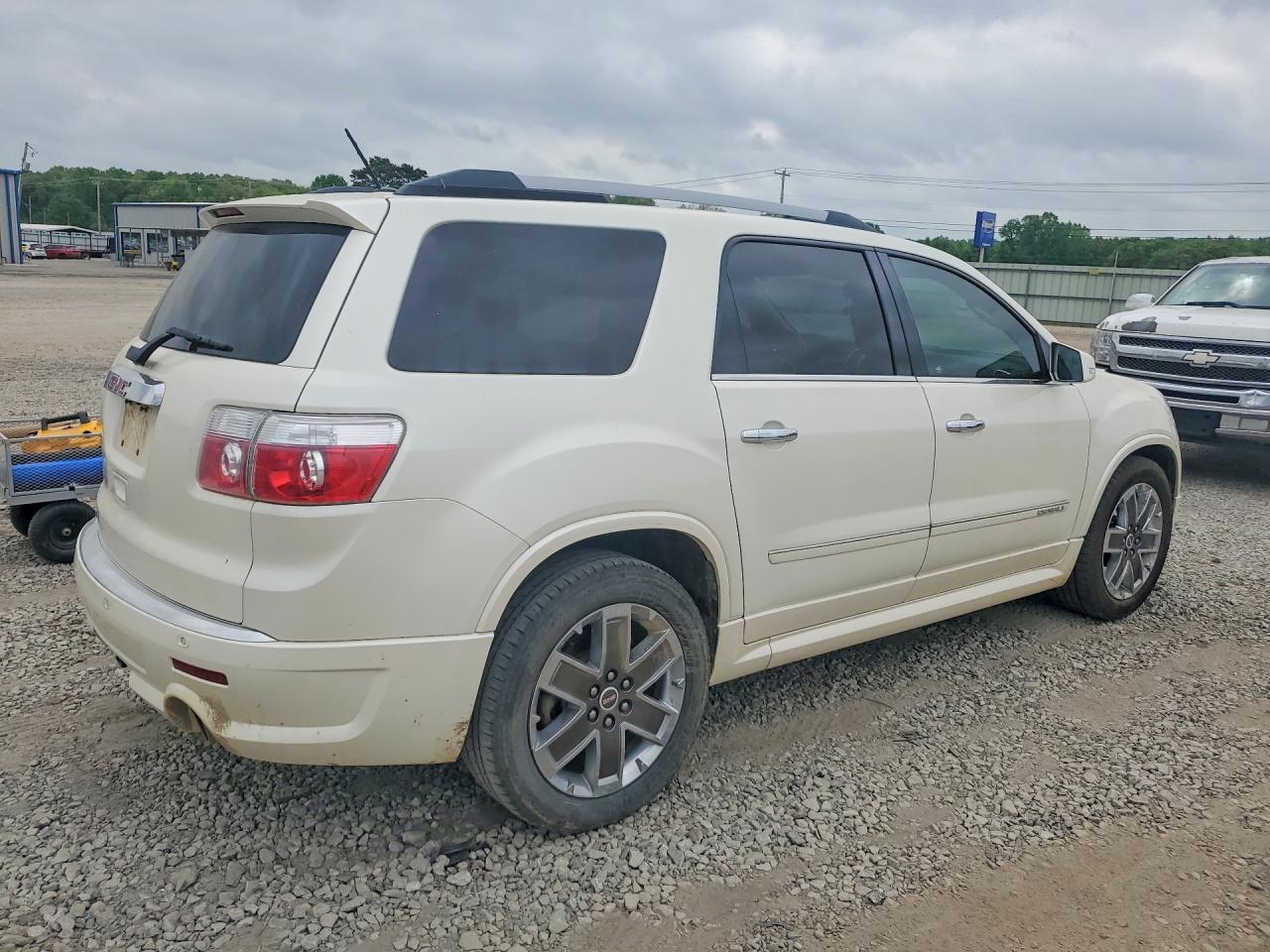 2012 GMC Acadia den VIN 1GKKRTED3CJ270483 photo 3