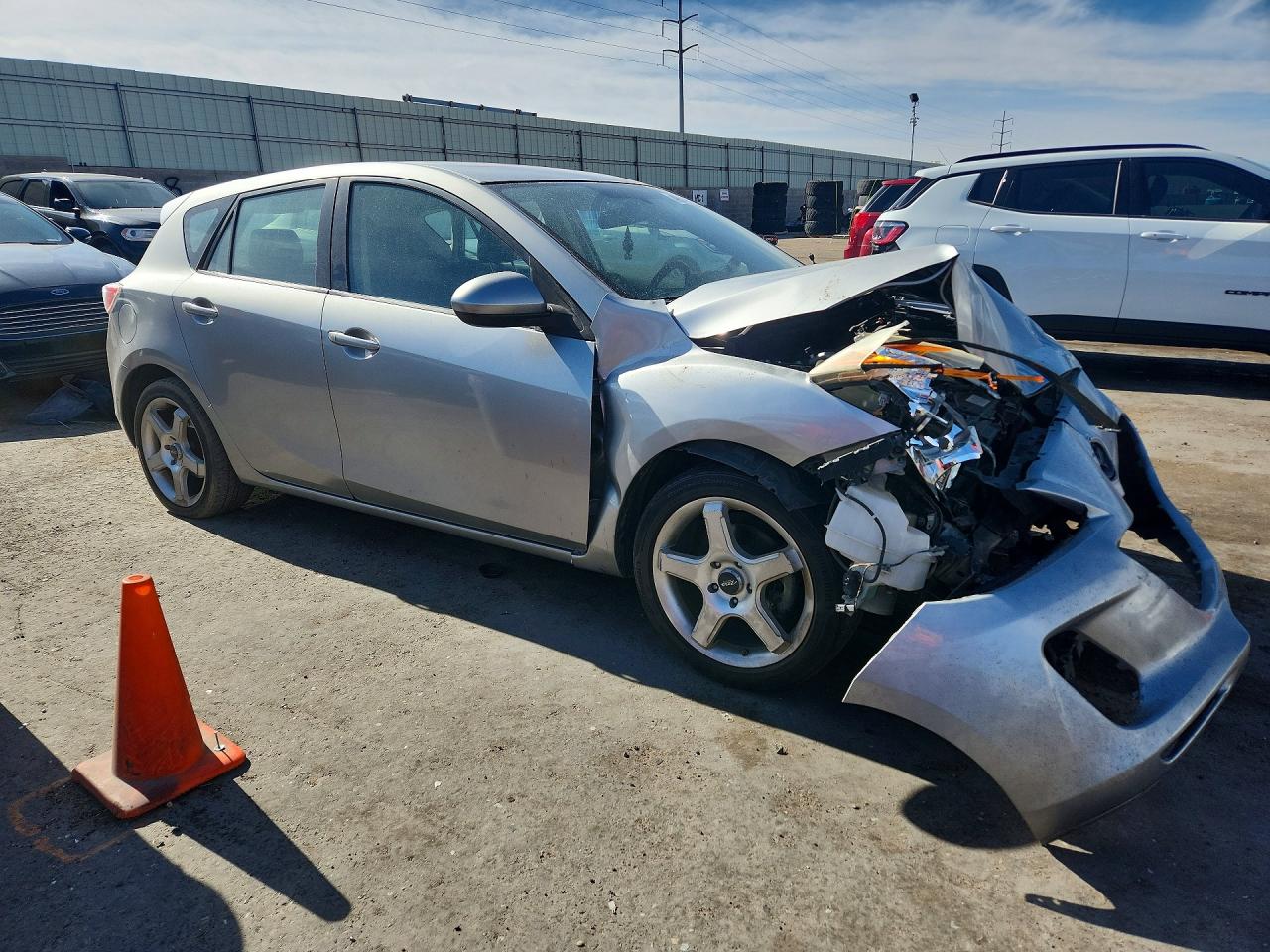 2012 MAZD 3 VIN JM1BL1M75C1615476 photo 4