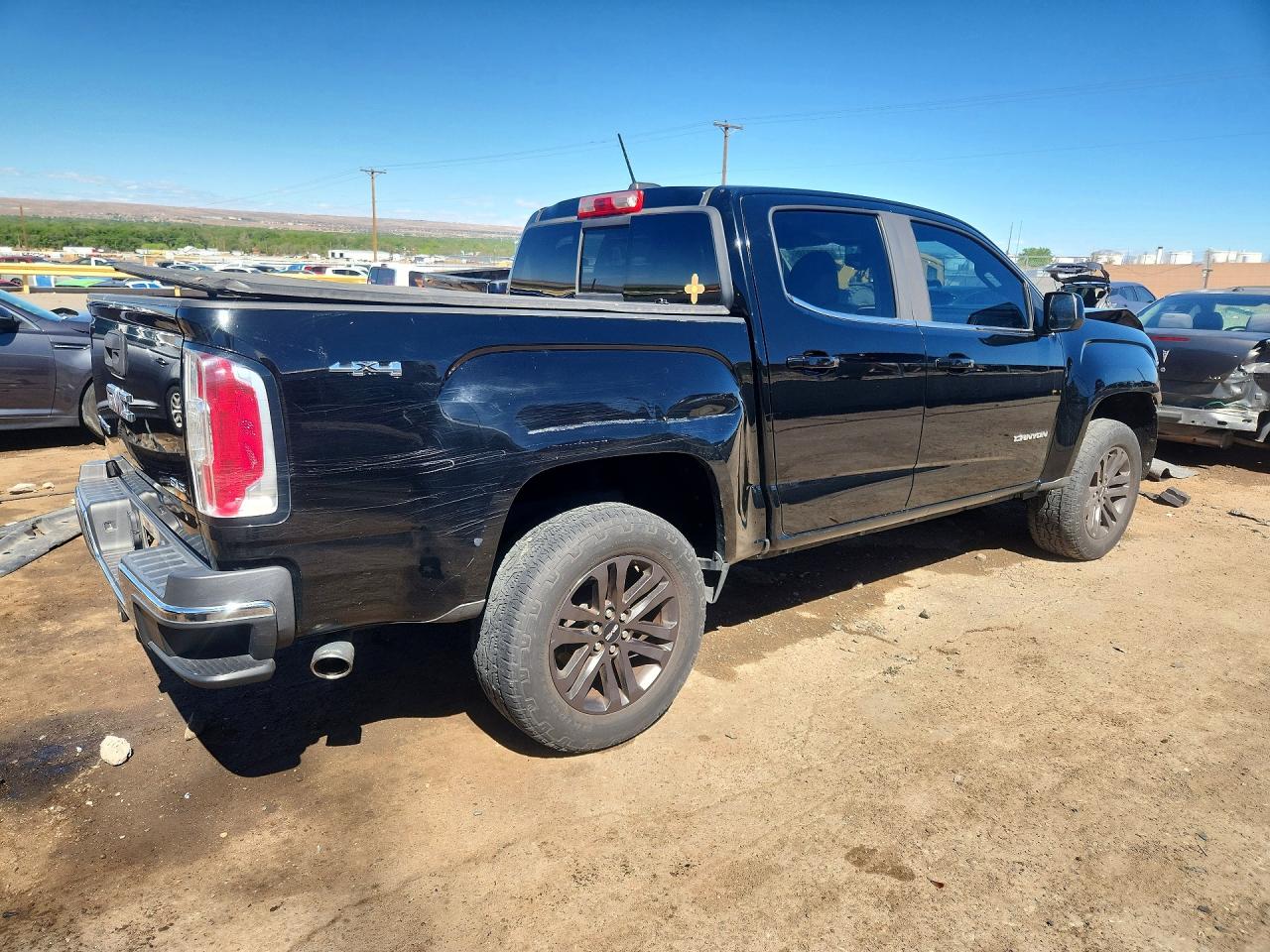 2017 GMC Canyon VIN 1GTG6CEN7H1216016 photo 3