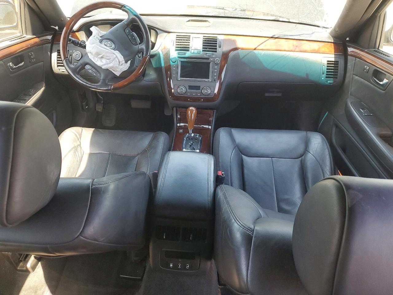 2007 Cadillac Dts VIN 1G6KD57Y17U140280 photo 8