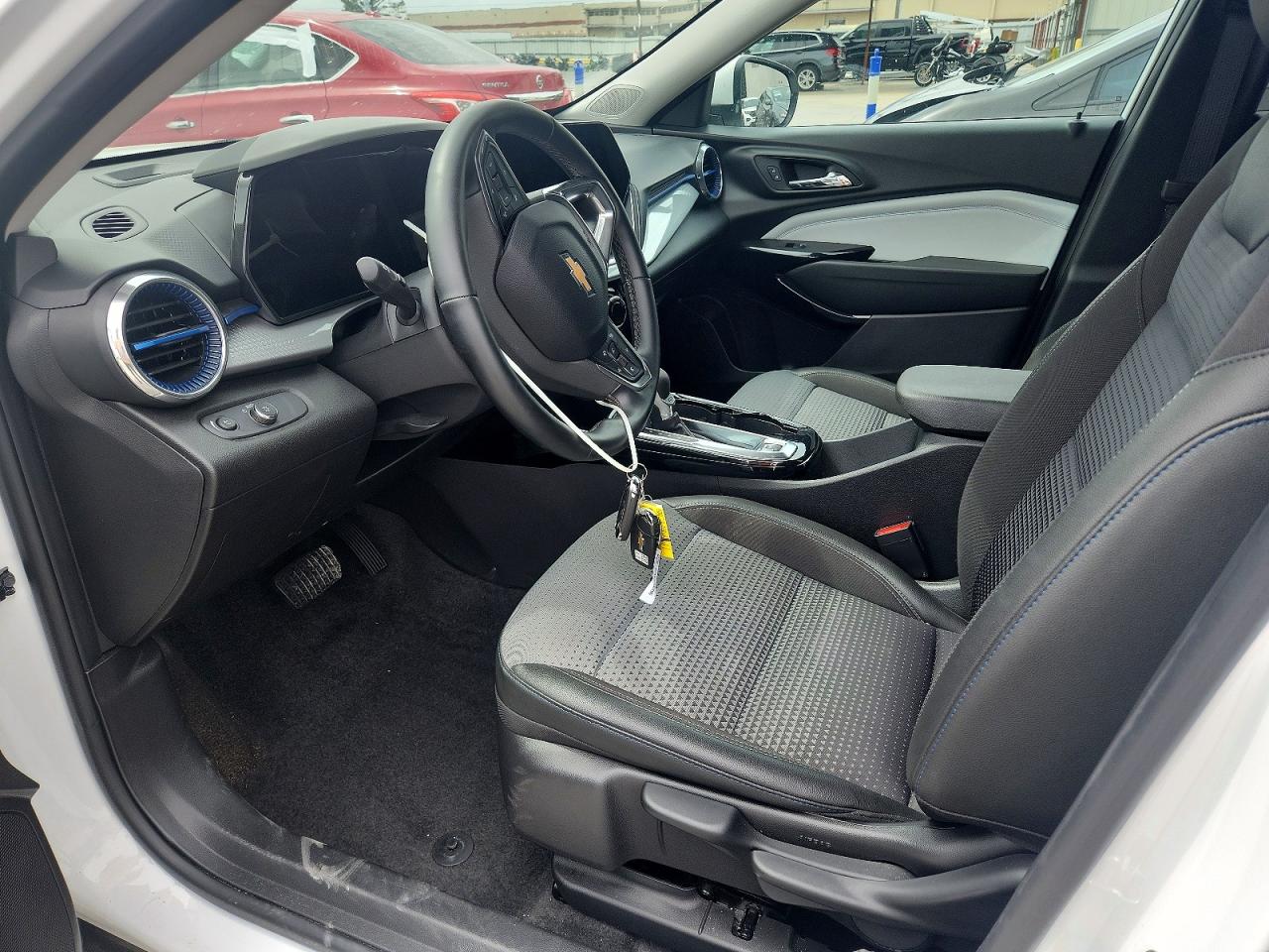 2025 Chevrolet Trax VIN KL77LHEP6SC079053 photo 7
