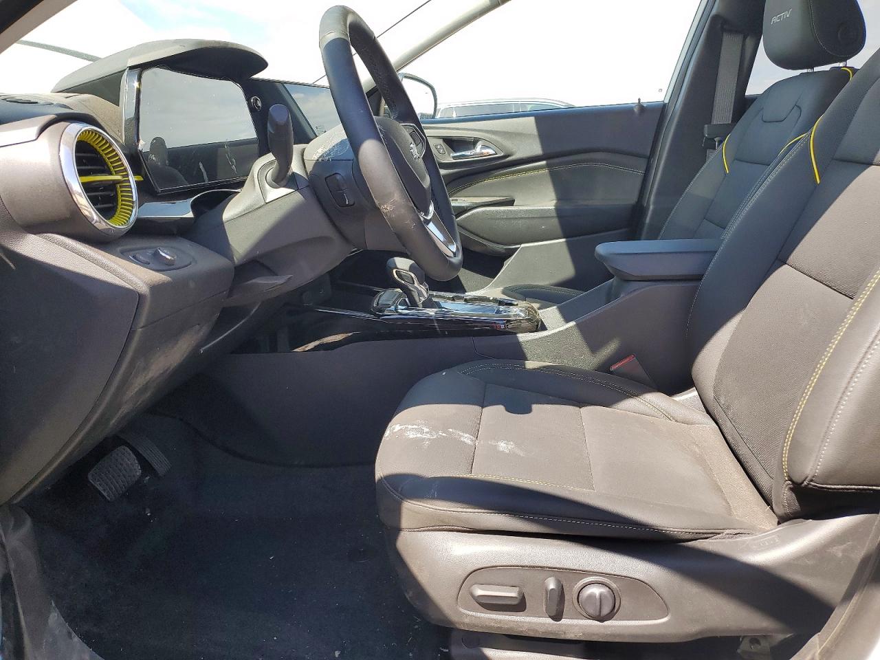 2026 Chevrolet Trax VIN KL77LKEP4TC029928 photo 7