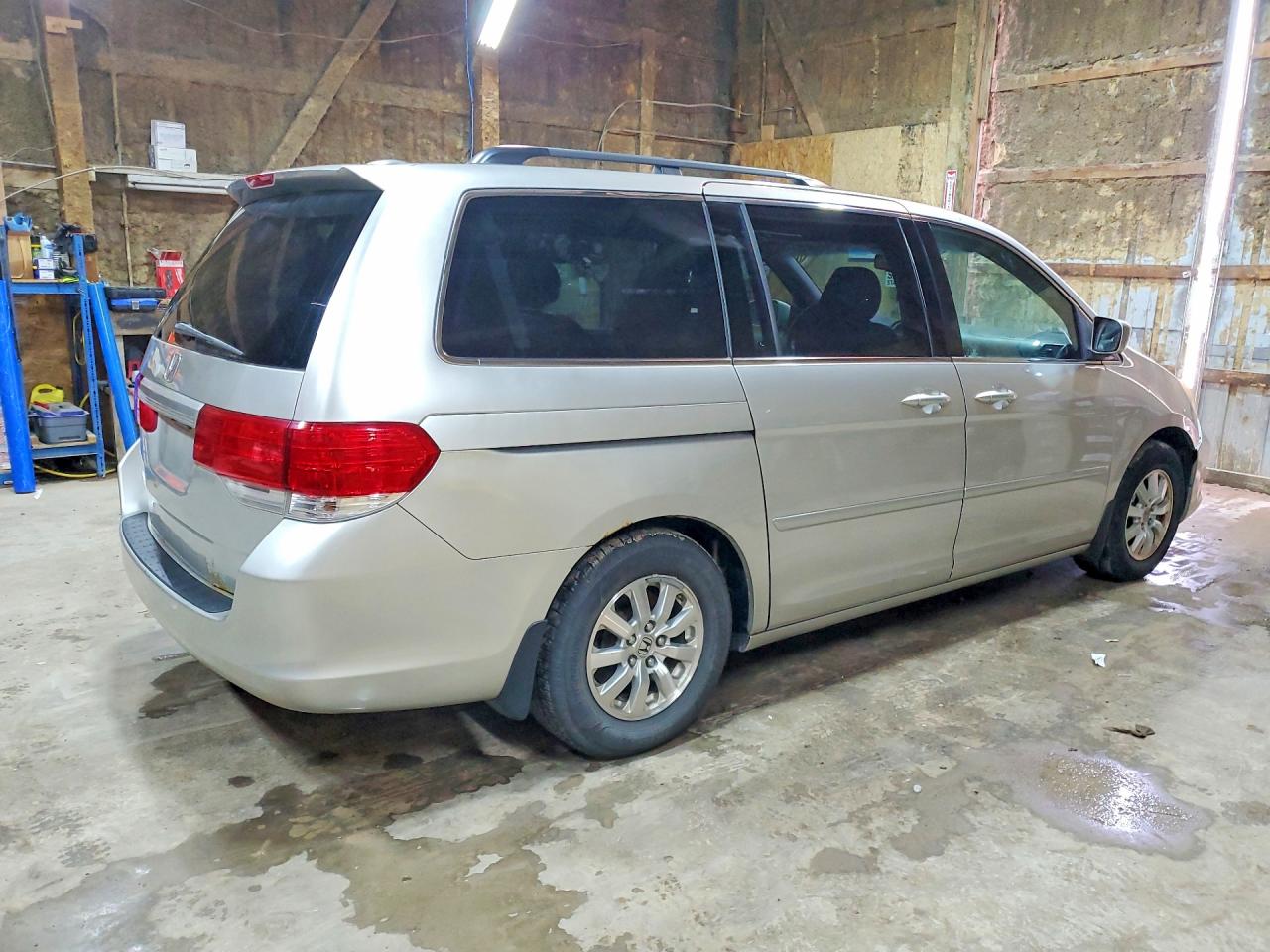 2008 Honda Odyssey VIN 5FNRL38608B407080 photo 3