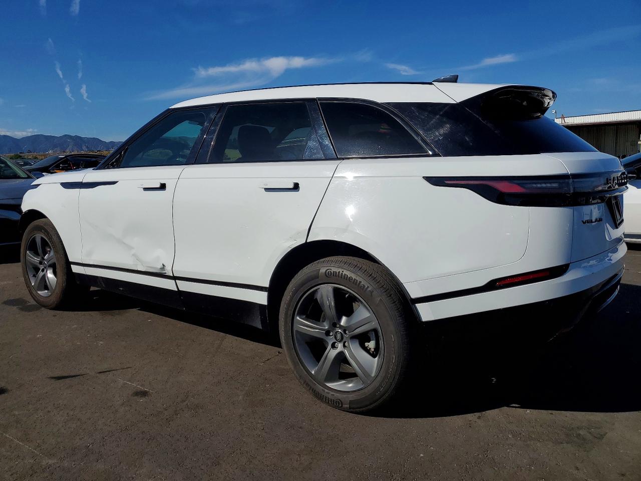 2025 Land Rangerover VIN SALYL2EX4SA810944 photo 2