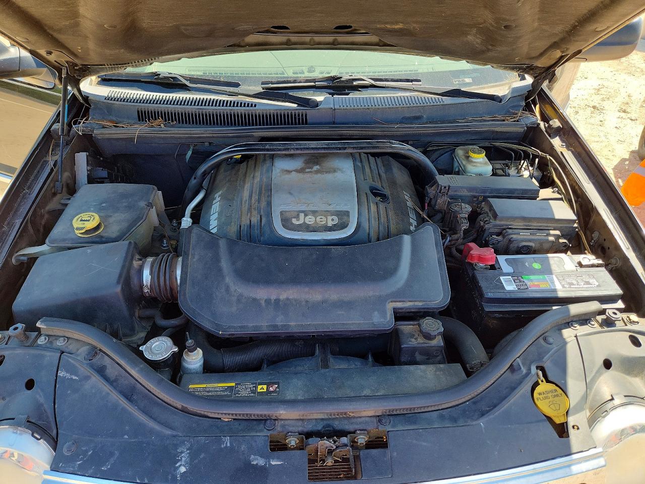 2005 Jeep Cherokee VIN 1J4HR58295C595765 photo 11