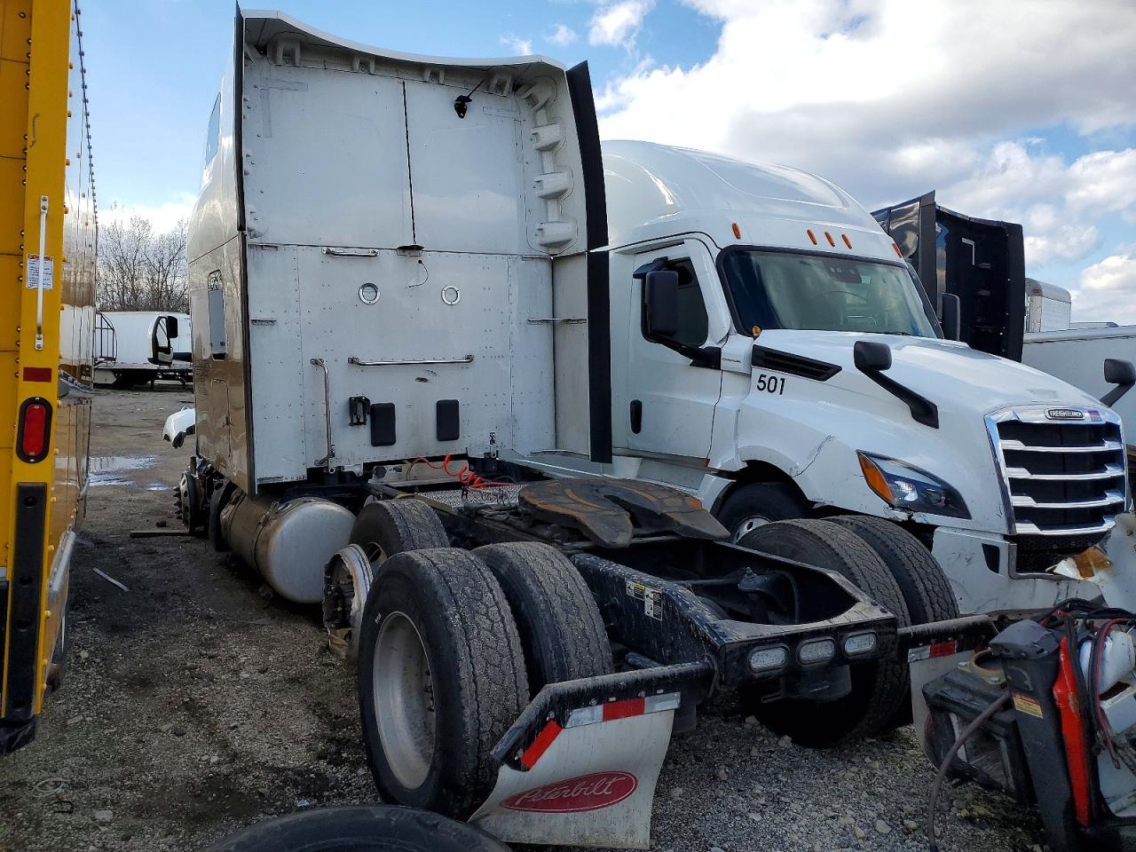 2023 PETERBILT All other VIN 1XPBD49X5PD837199 photo 3