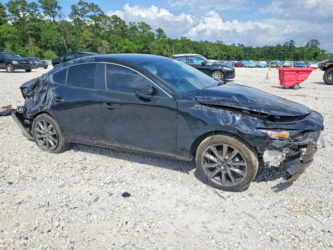 2022 Mazda 3 VIN 3MZBPABL2NM313991 photo 4