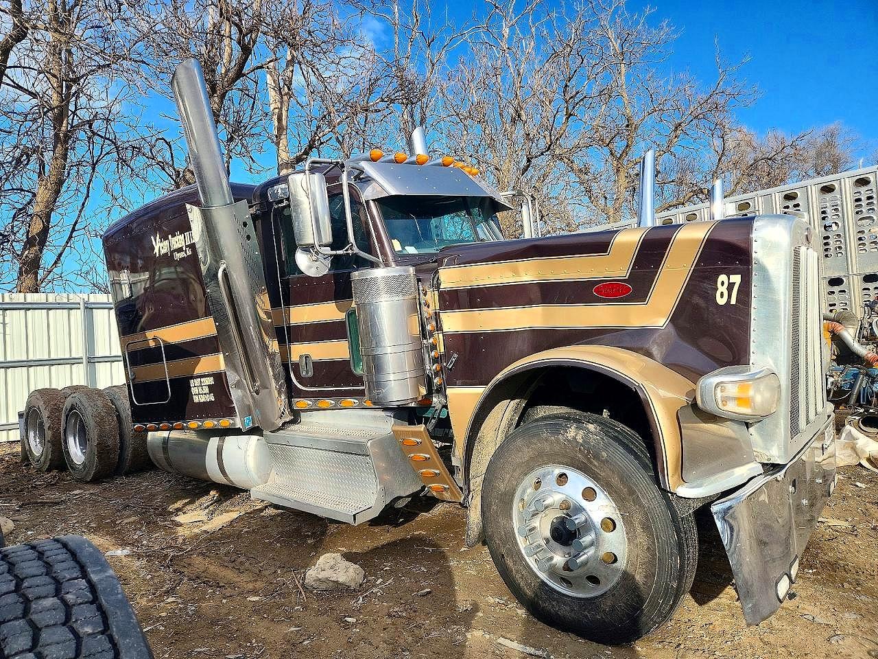2019 PETERBILT All other VIN 1XPXD49X0KD610145 photo 1