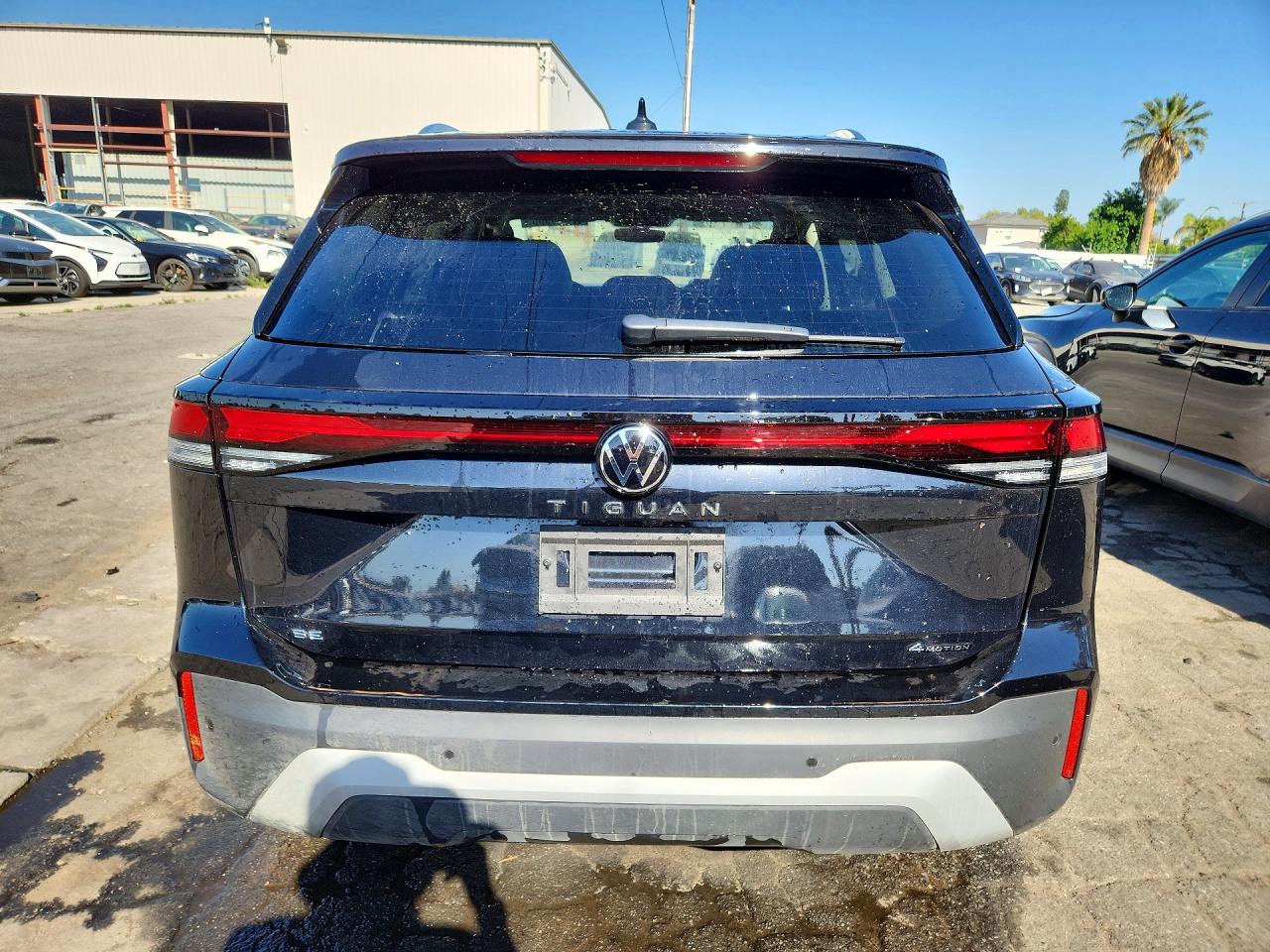 2026 Volkswagen Tiguan VIN 3VVER7RM6TM020170 photo 6