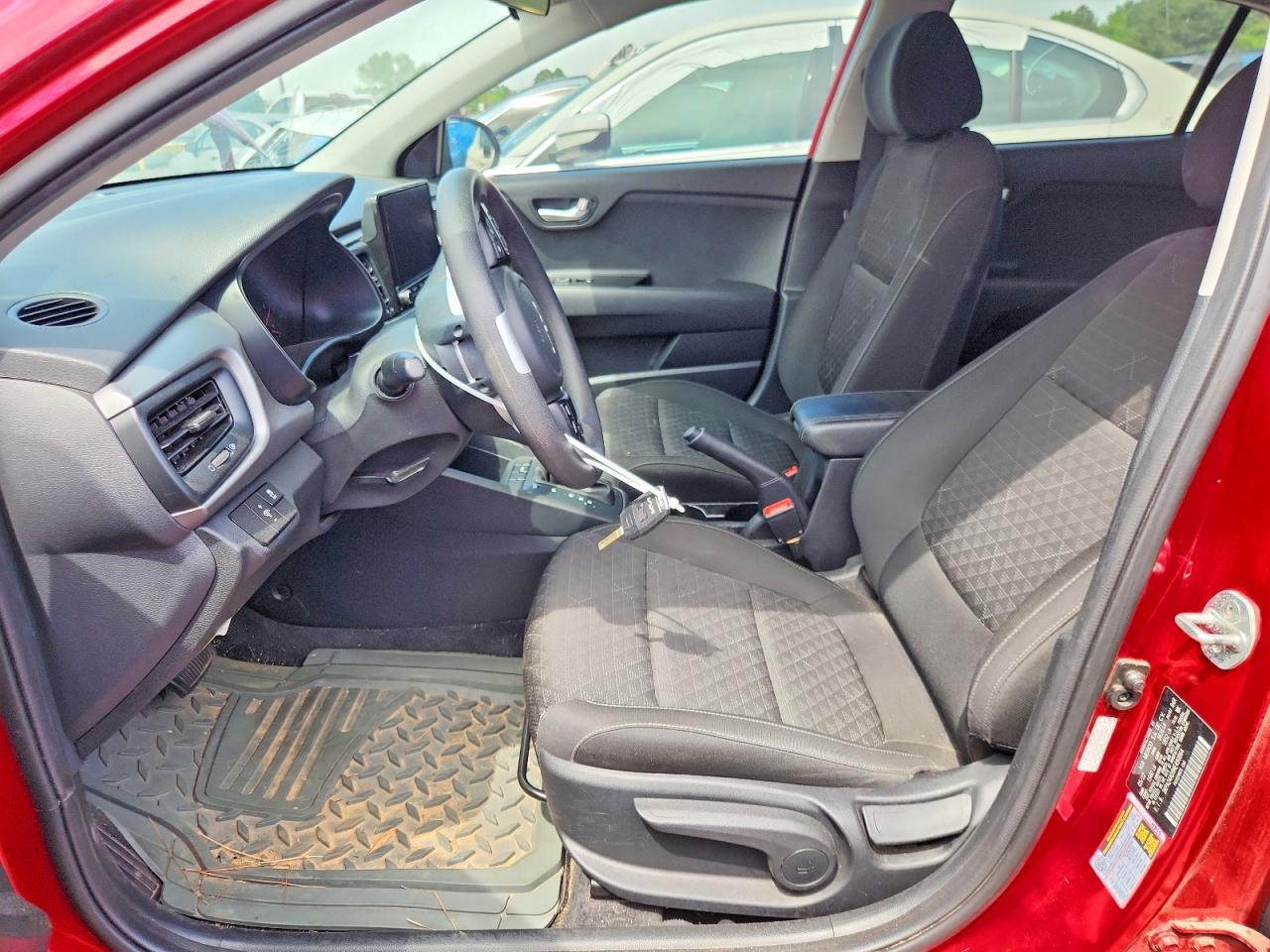 2022 Kia Rio VIN 3KPA24AD9NE490864 photo 7