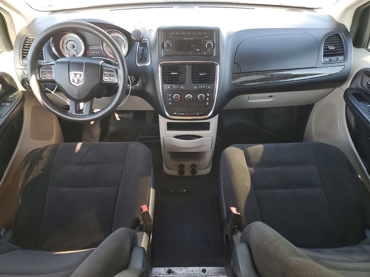 2015 Ram Tradesman VIN 2C4JRGAG4FR679767 photo 8