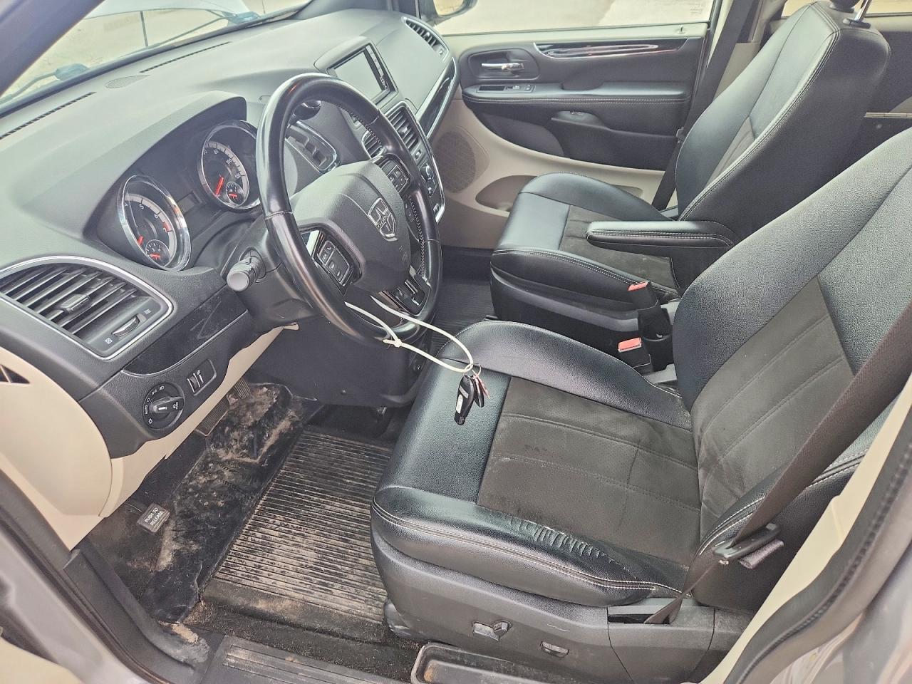 2020 Dodge Caravan VIN 2C4RDGCG8LR191237 photo 7