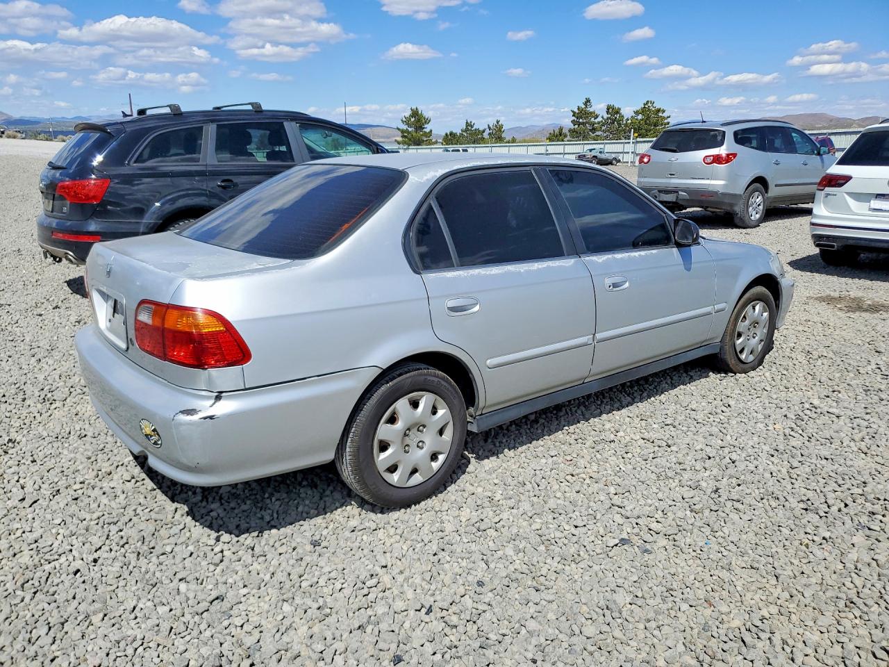 2000 HONDA Civic VIN 2HGEJ6613YH553479 photo 3