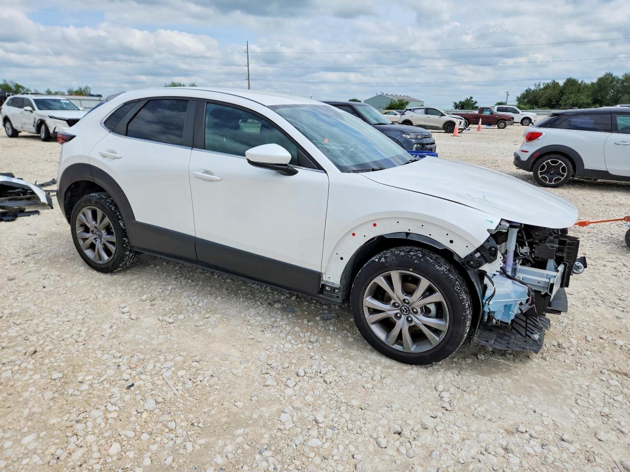2021 Mazda Cx30 VIN 3MVDMBBL0MM214822 photo 4