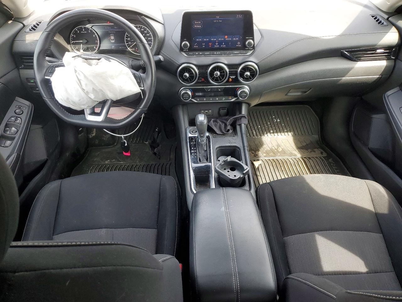 2021 Nissan Sentra VIN 3N1AB8CV2MY215057 photo 8