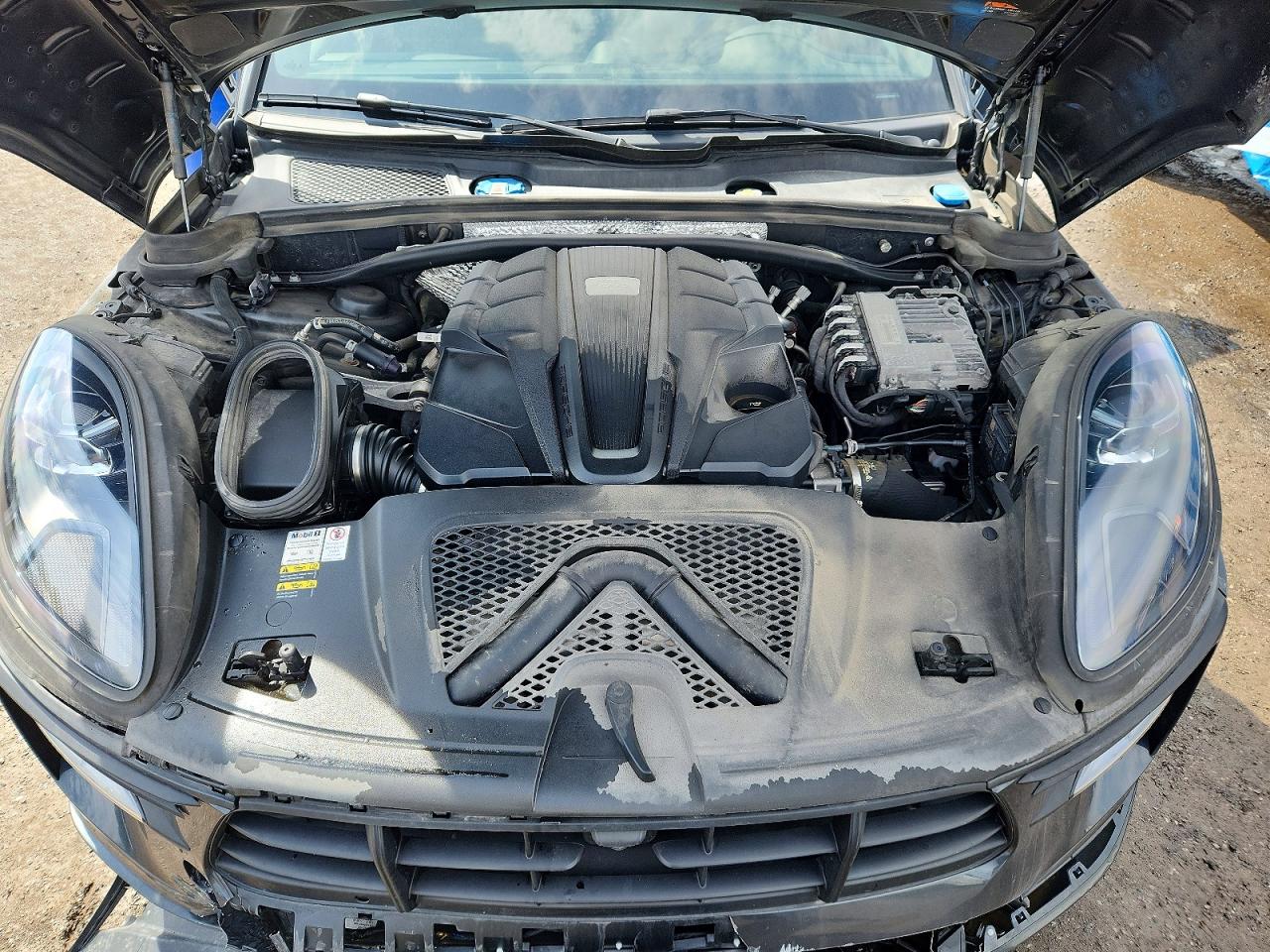 2021 Porsche Macan VIN WP1AG2A59MLB52612 photo 12
