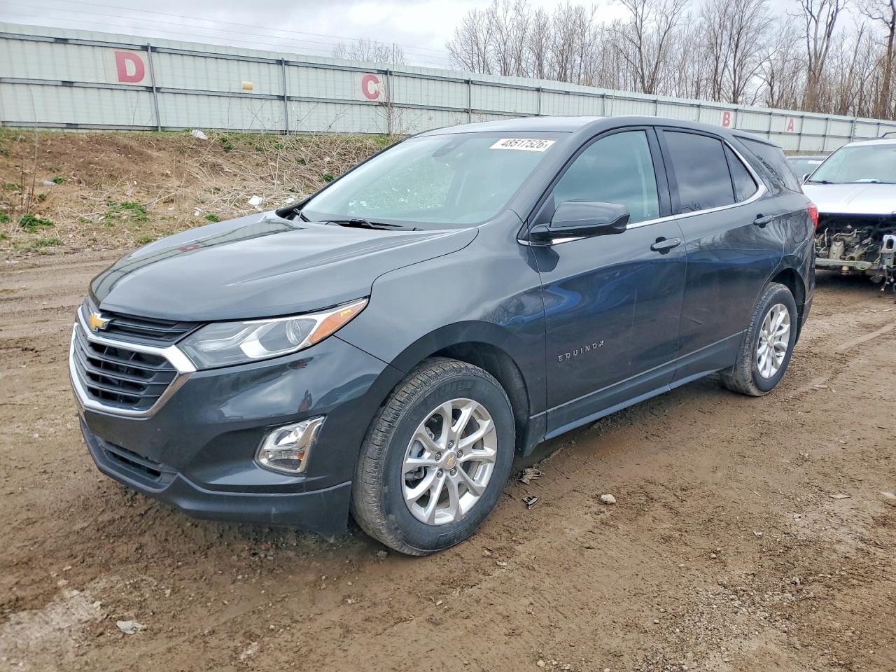 2020 Chevrolet Equinox VIN 2GNAXJEV9L6105486 photo 1