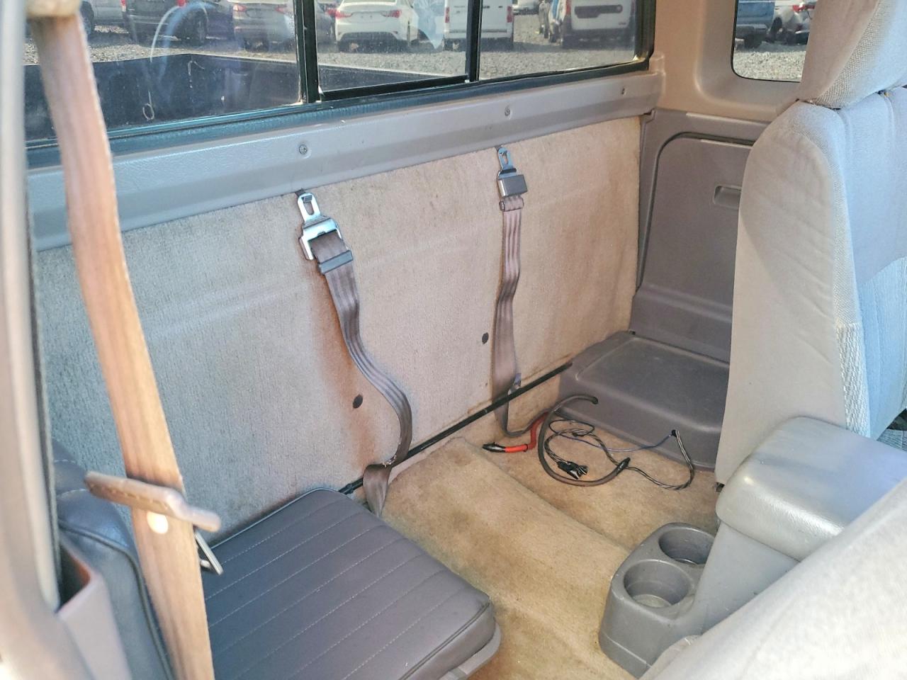 2000 Nissan Frontier VIN 1N6DD26S3YC355584 photo 10