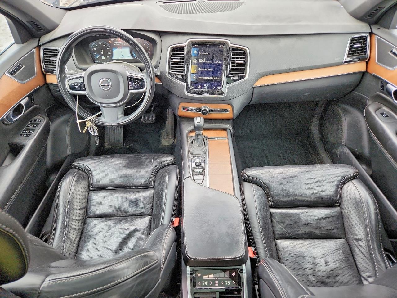 2017 Volvo Xc90 VIN YV4A22PL0H1154768 photo 8
