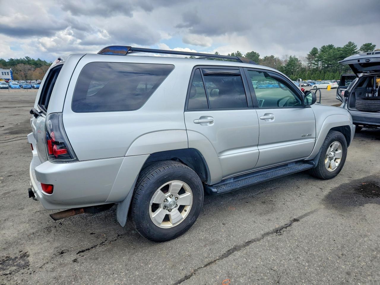2004 Toyota 4runner VIN JTEBT14R440045412 photo 3
