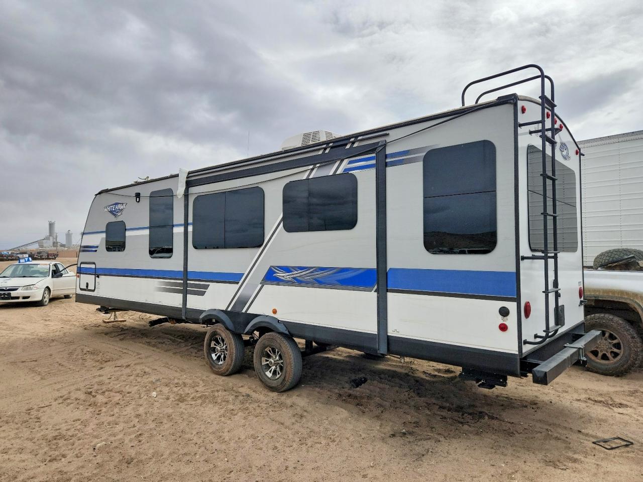 2018 JAYCO All models VIN 1UJBJ0BR0J14L0107 photo 3