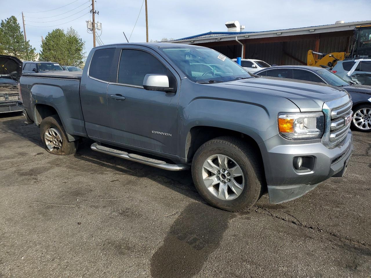 2018 GMC Canyon VIN 1GTH5CEN0J1268858 photo 4