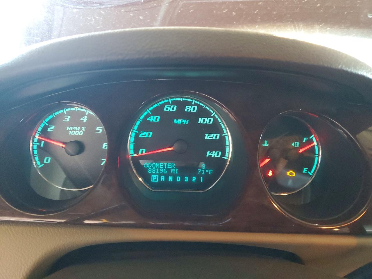 2011 Buick Lucerne VIN 1G4HA5EM0BU144499 photo 9