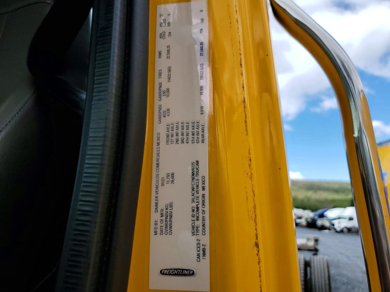 2022 FREIGHTLINER All other VIN 3ALACWFC7NDMV6225 photo 10
